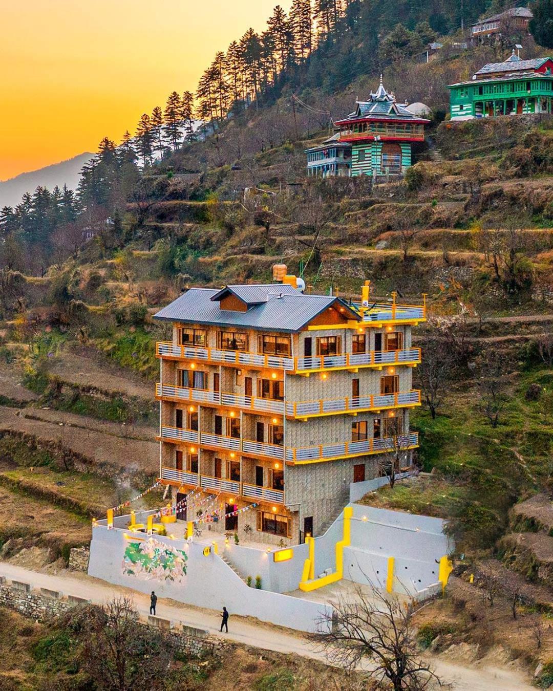 The Hosteller Tirthan Valley Gushaini Zewnętrze zdjęcie