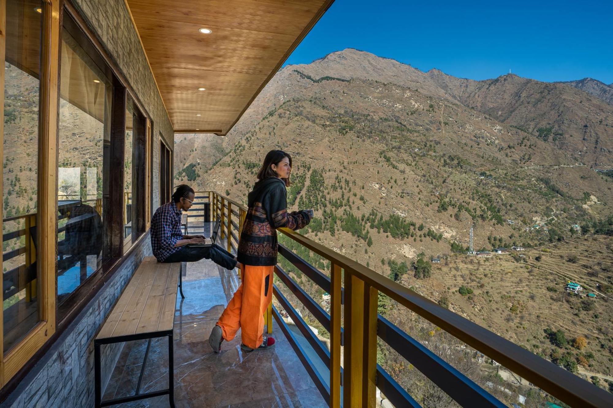 The Hosteller Tirthan Valley Gushaini Zewnętrze zdjęcie